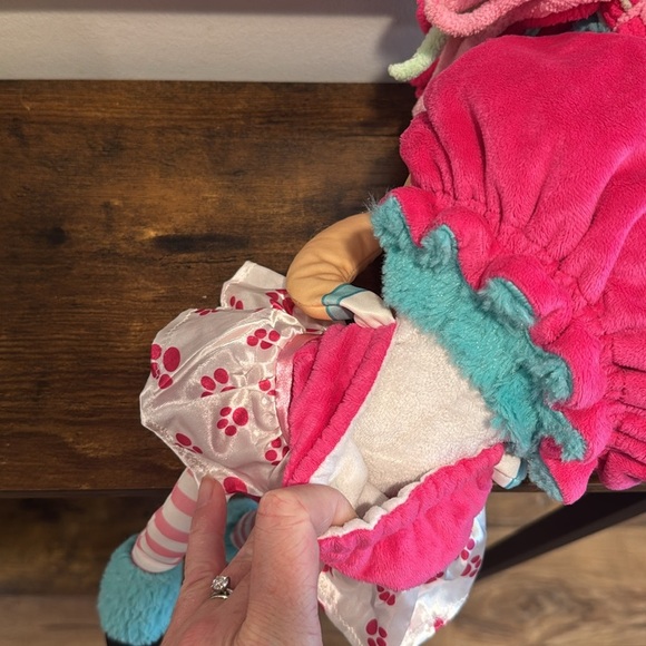 Flip Zee girls Zoey plush doll soft plush - Picture 9 of 9